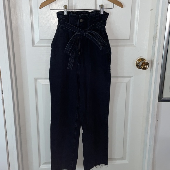 Abercrombie and Fitch jeans size 0 - Picture 2 of 2